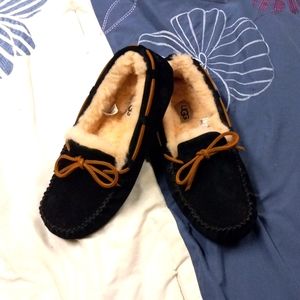 UGG Shoes, slippers, brand new, never been used. Size 7
